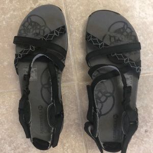 Too big for me. Don’t have the receipt!